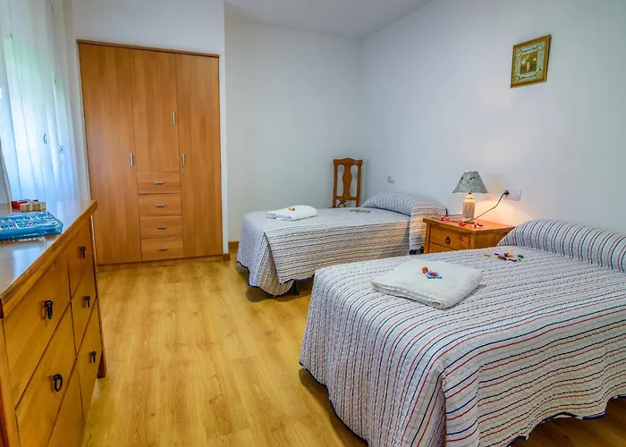 Riverside Rustic Retreat Apartment *