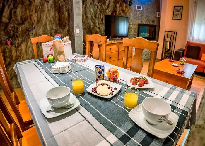 Apartamento Riverside Rustic Retreat