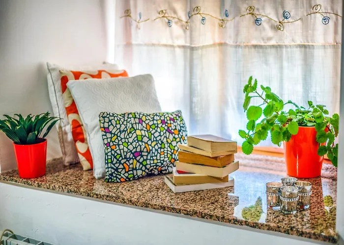 Apartamento Riverside Rustic Retreat La Omañuela