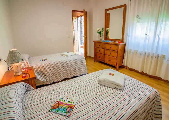 Riverside Rustic Retreat Apartamento *